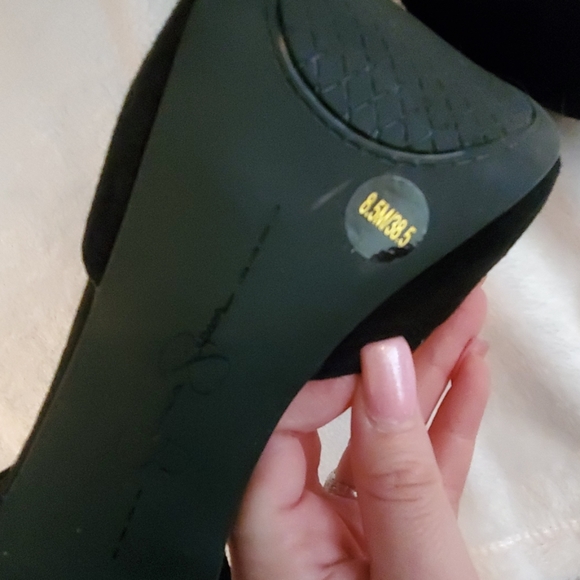 Jessica Simpson suede black heels - Picture 4 of 5